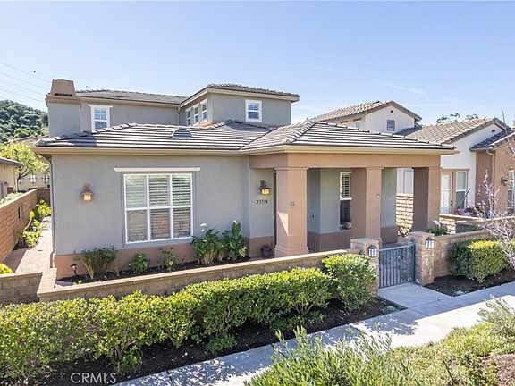 2nd image of 23734 Mahogany Ct