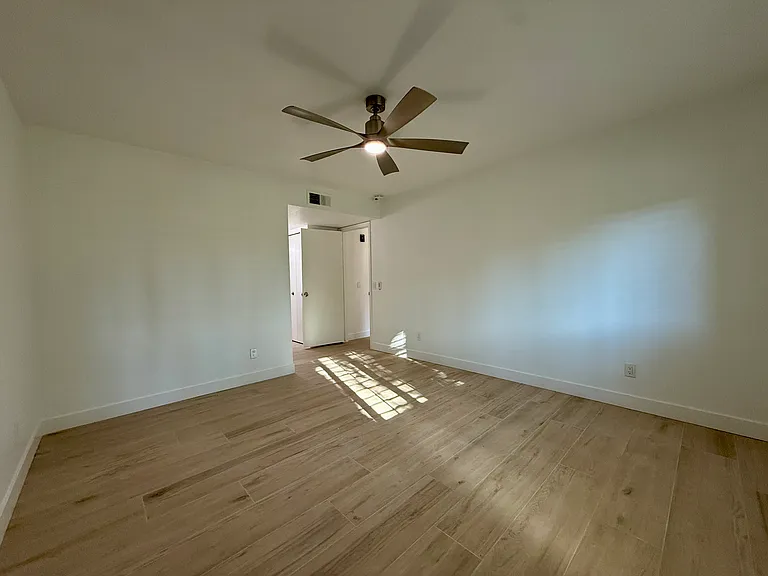 2146 W Isabella Ave #133 — Photo 19