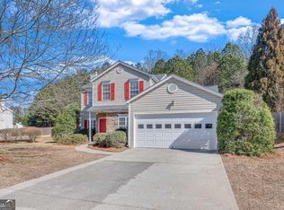 5725 Stephens Mill Dr, Sugar Hill, GA 30518