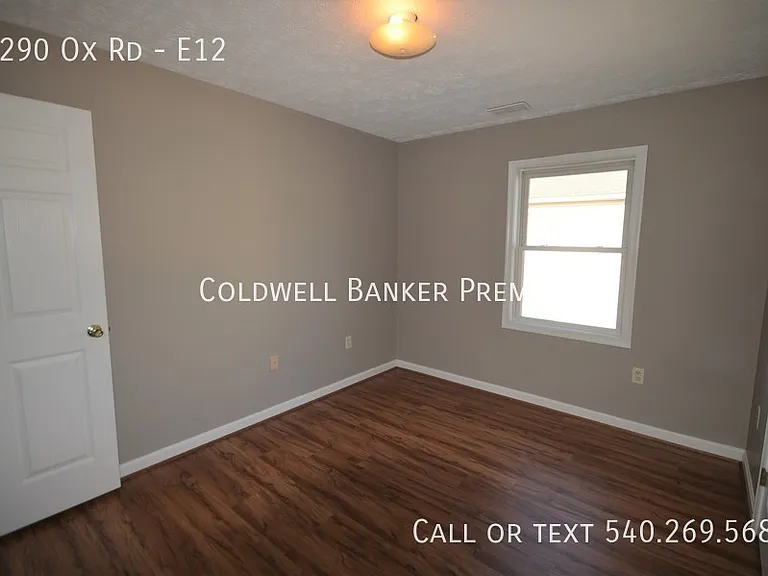 1290 Ox Rd #E12 — Photo 2
