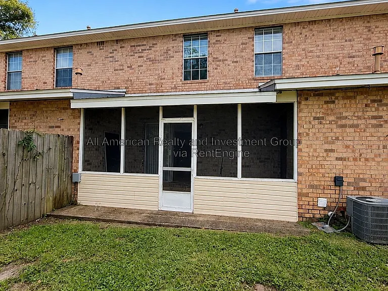939 Tanager Rd #8 — Photo 7