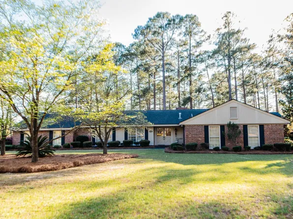 5207 Forest Lake Rd, Eastman, GA 31023