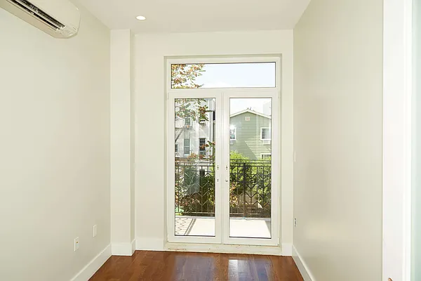 Rented by Brooklyn Group | media 13