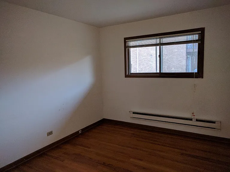 75 N Lyle Ave #5 — Photo 8