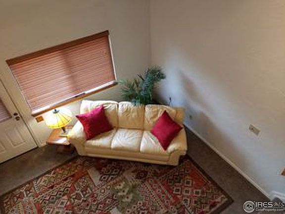 4th image of 302 S Taft Ct #12-67