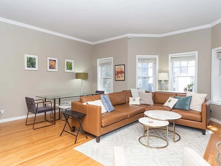 1948 N Hudson Ave #2 — Photo 9