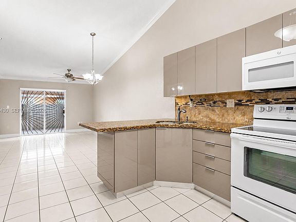 2nd image of 5471 W 27th Ct