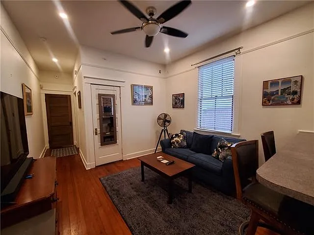 2951 Maurepas St — Photo 17