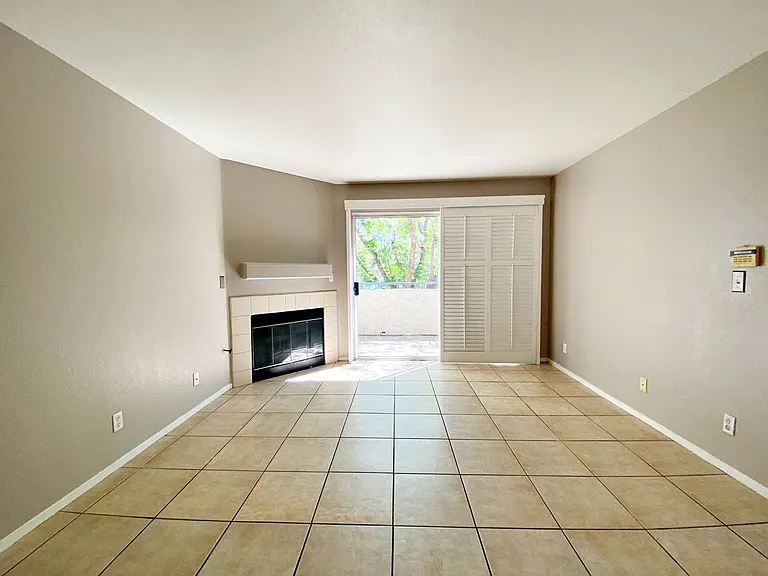 3061 Key Largo Dr #204 — Photo 6