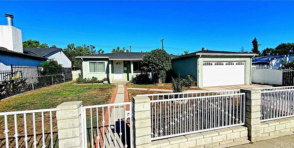 2nd image of 8002 Ranchito Ave