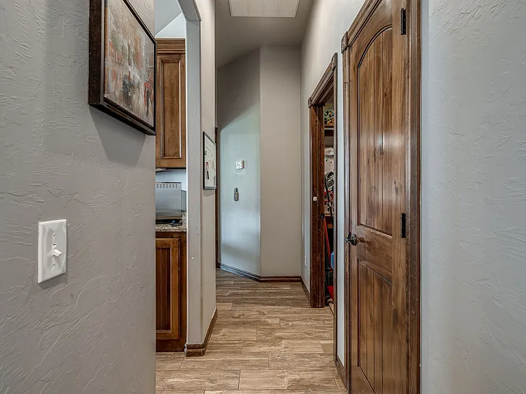 2265 County Road 1258 — Photo 23
