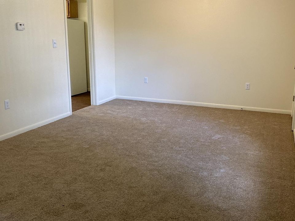 1st image of 5070 Gunter St #B