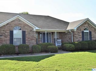 226 Maddux Ct, Huntsville, AL 35811