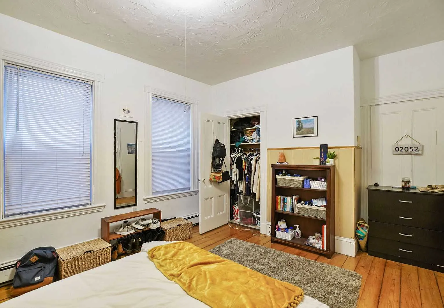 4 bed, $7,200 — Photo 3