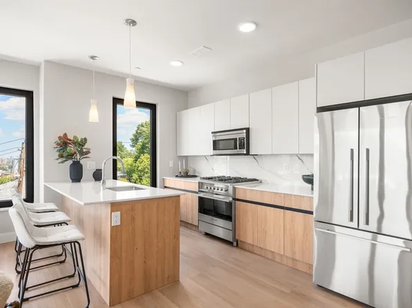 249 Corey Rd #201, Brighton, MA 02135