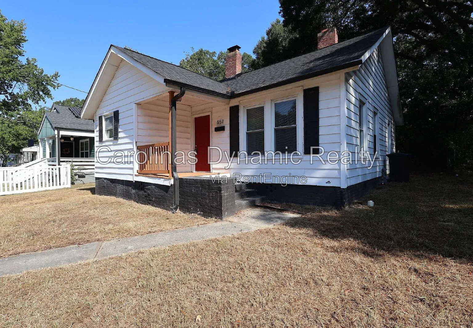 3 bed, 1.0 bath, 1010 sqft, $1,700 — Photo 3