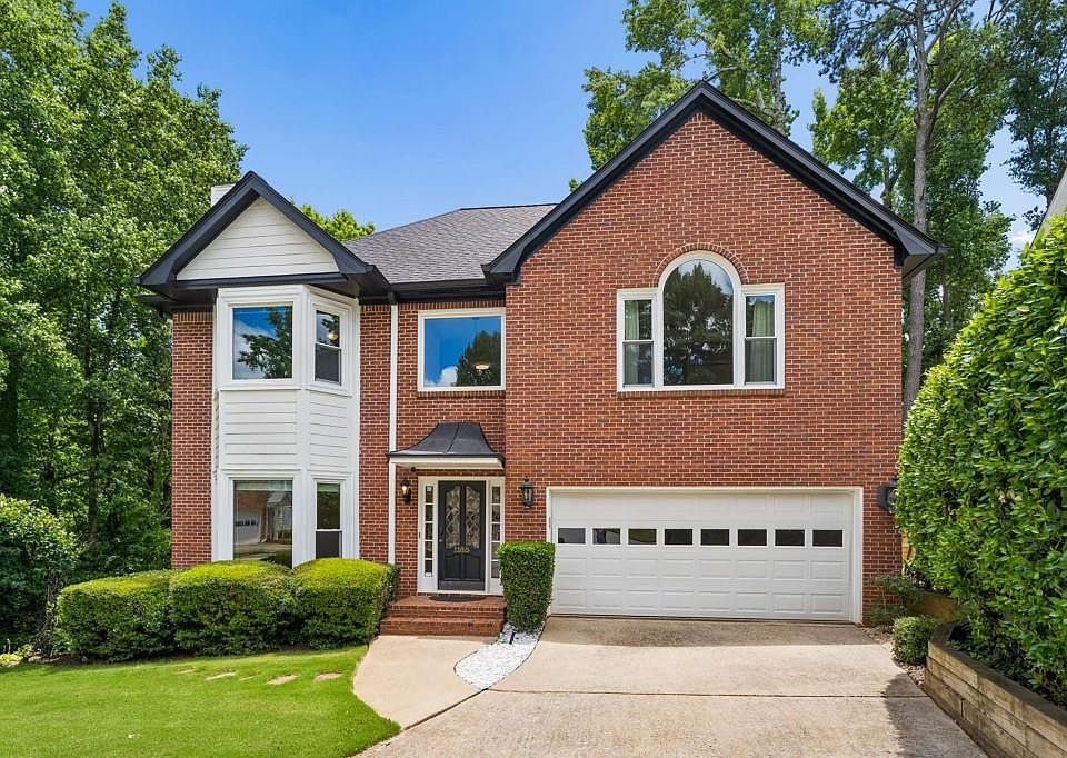 1st image of 1185 Alexandria Ct NE