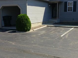 2236 Sandman Dr, Columbus, OH 43235