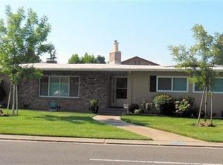 2211 Yosemite Ave, Escalon, CA 95320