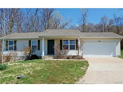 1067 Eagle Valley Dr photo 1