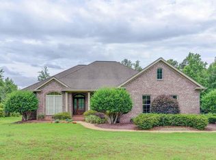 5273 Stonebriar Dr, Meridian, MS 39301
