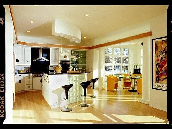 Open Kitchen