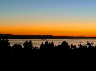 1133 Emerald Hills Dr, Edmonds, WA 98020