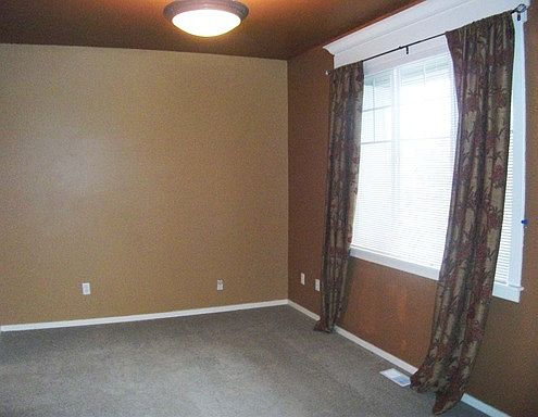 4th image of 3402 Laurelwood Cir NE