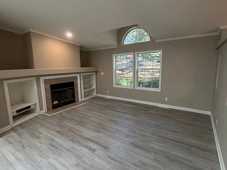 3708 Story Ln — Photo 8
