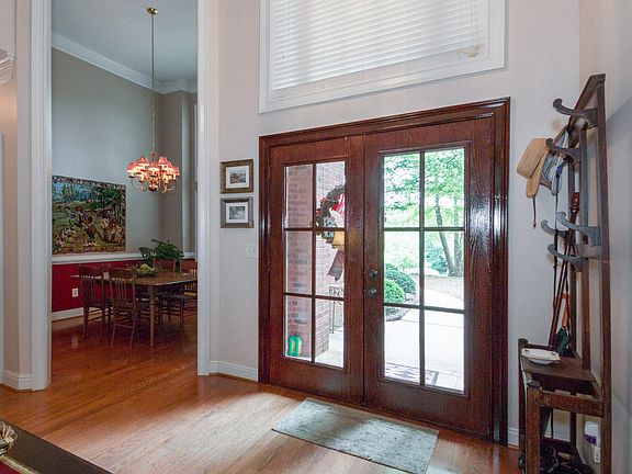 3rd image of 75 Plainfield Pl