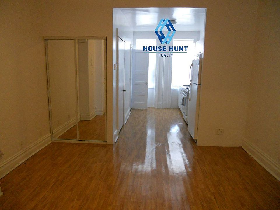 2nd image of 3255 48th St APT 6