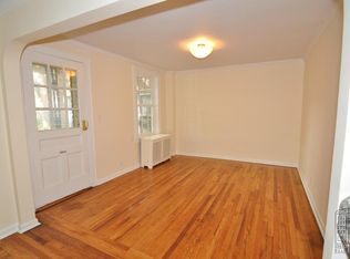 3955 44th St #1, Sunnyside, NY 11104