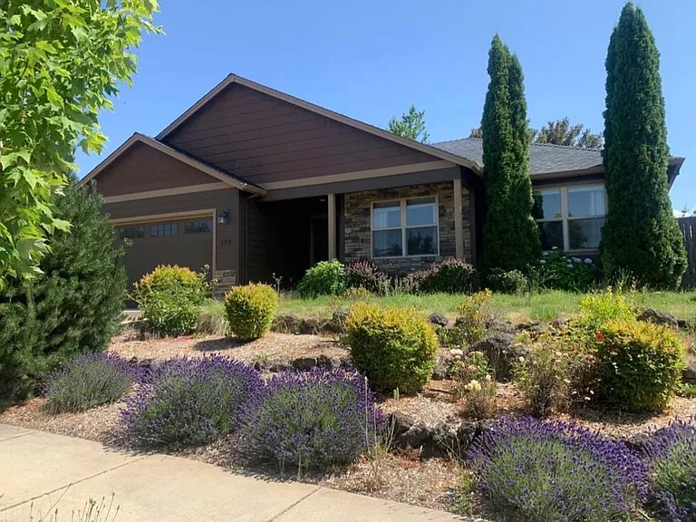 530 Saint Augustine Dr — Photo 1