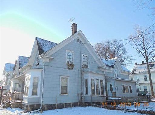 2nd image of 207 Arlington St