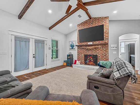 4th image of 3430 Navigator Ave