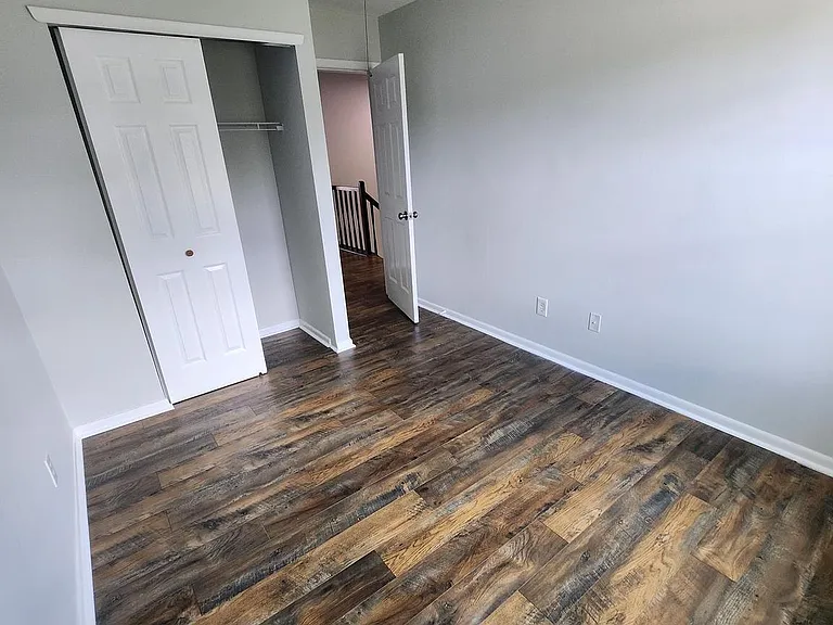 114 Brent Ct — Photo 18