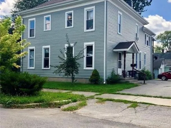 417-419 W 2nd St, Rushville, IN 46173