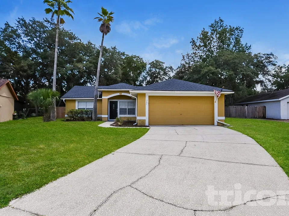 367 Masson Ct