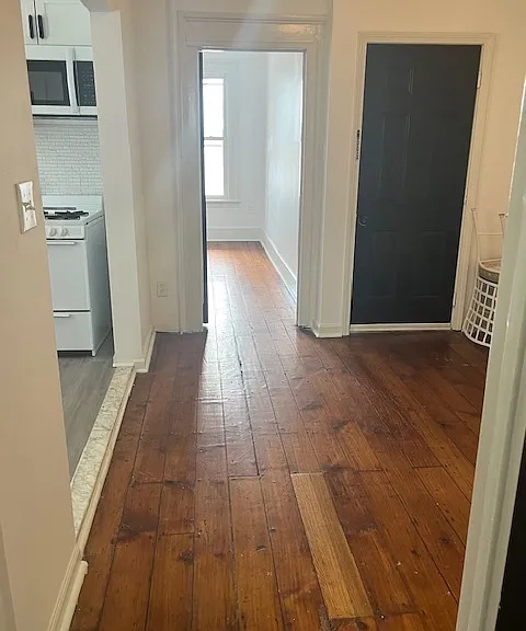 118 Pequonnock St — Photo 9
