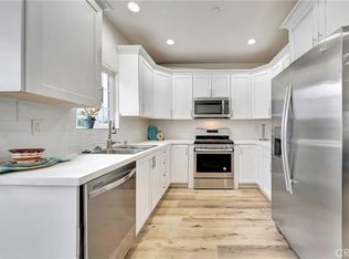 1101 N Maclay Ave UNIT 11, San Fernando, CA 91340