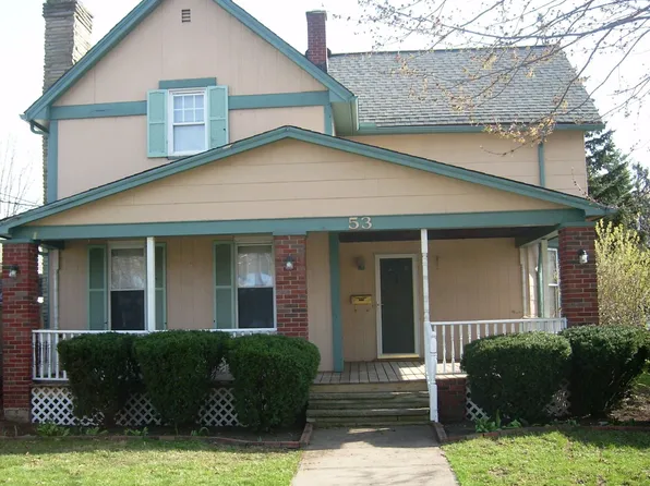 53 Adelbert St, Berea, OH 44017