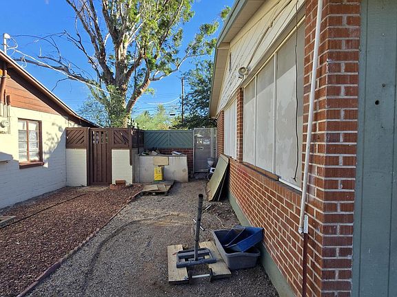 4th image of 2252 E Grant Rd