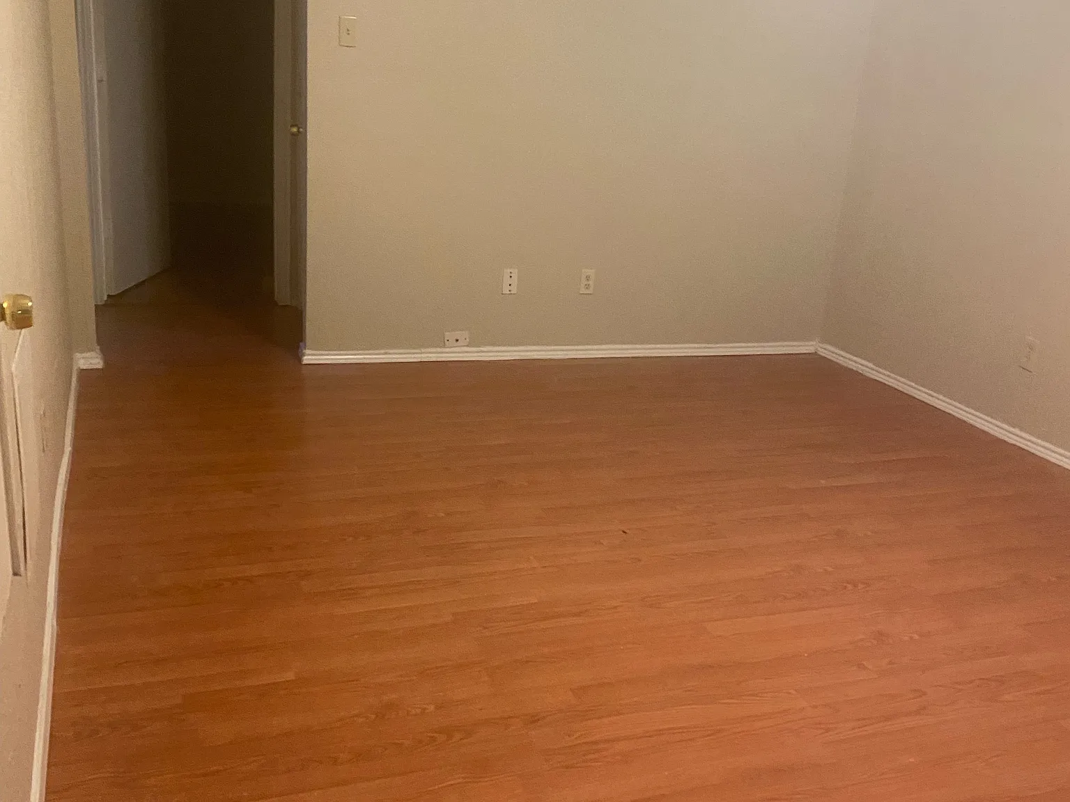 2 bed, 900 sqft, $1,395 — Photo 2