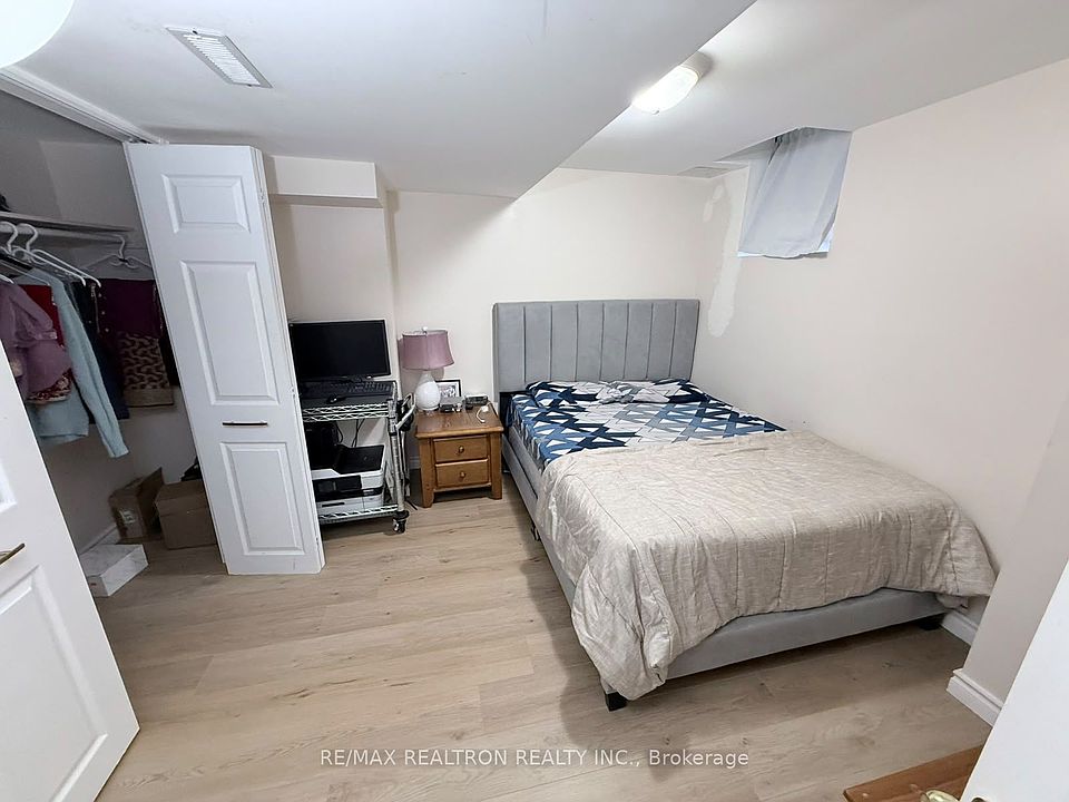 1st image of 152 Elizabeth St #Basement