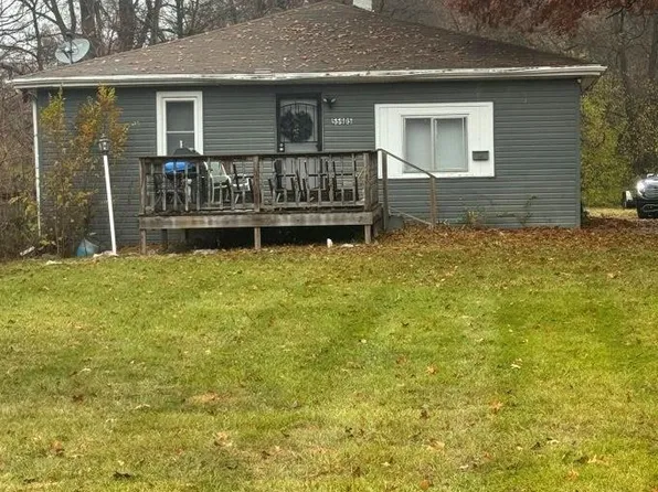 55905 Wright Rd, South Bend, IN 46619