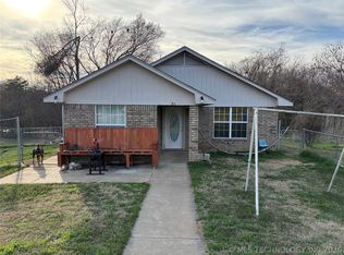 201 N Main St, Hendrix, OK 74741
