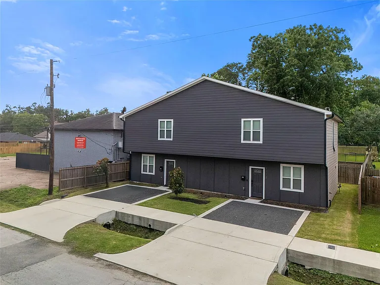 7418 Mount St — Photo 30
