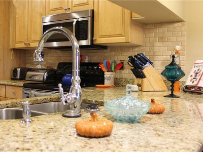 4220 Looking Glass Ln APT 8, Naples, FL, 34112