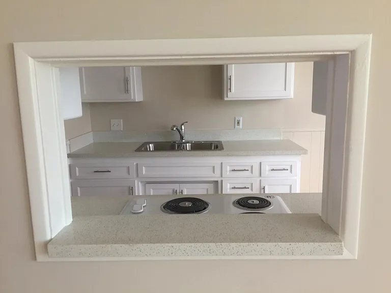 136 N Cedar St #2 — Photo 7