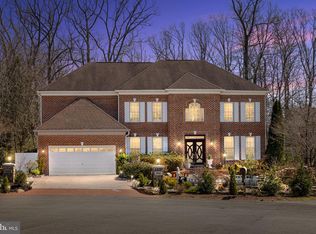3823 Dade Dr, Annandale, VA 22003